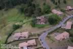 Medellin Casas - Unidad encerrada - Medellin Colombia (197kb)